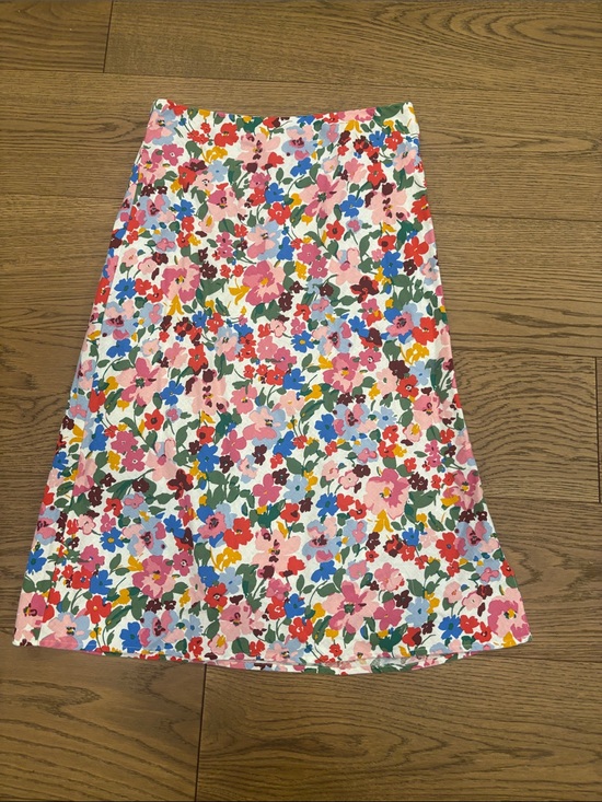 J. Crew Dresses & Skirts - J Crew pull on Floral A-Line Midi Skirt in Multicolor - Women's size small
